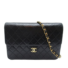 Chanel | Pre-Owned CC Quilted Lambskin Single Flap | Black