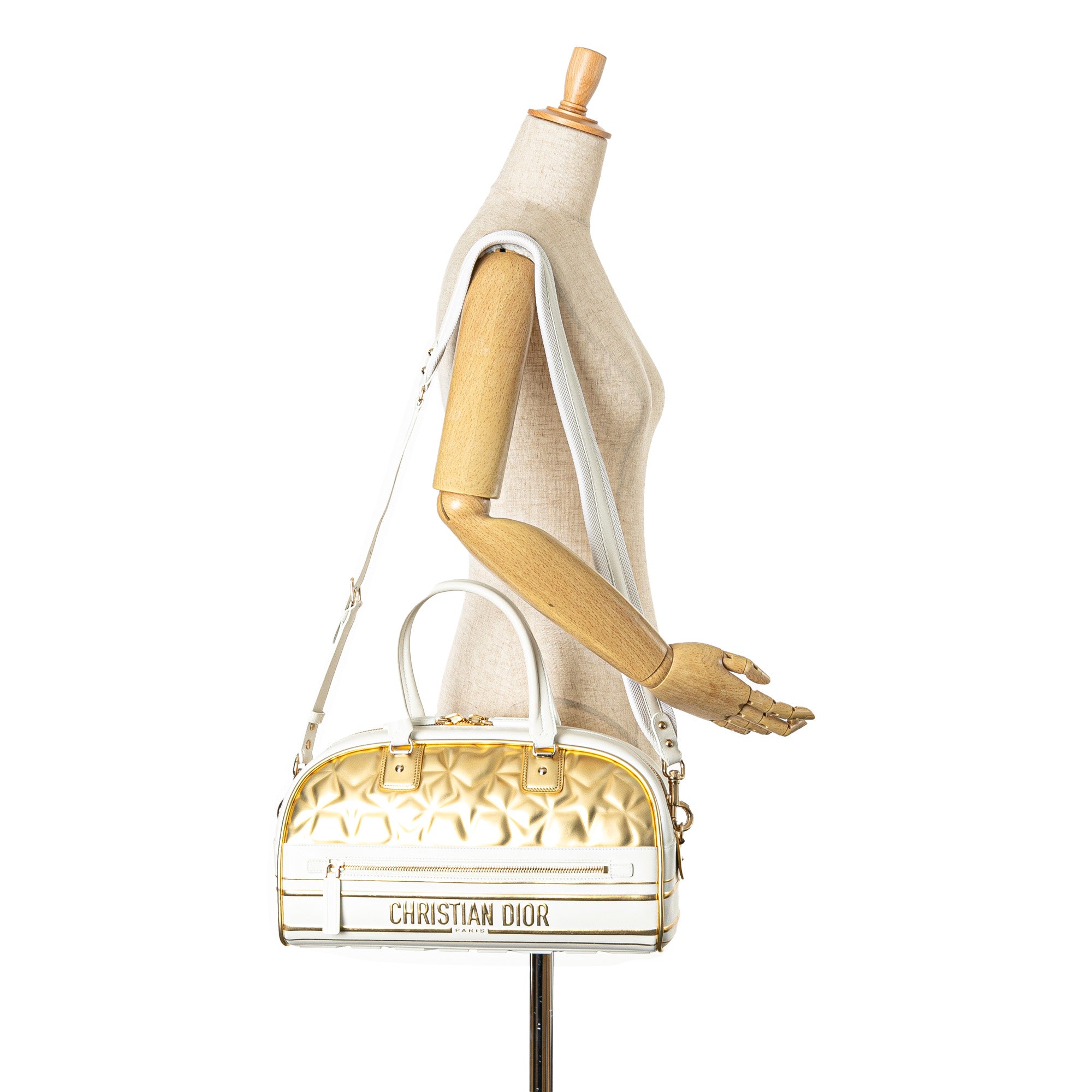 Dior | Pre-Owned Medium Padded Etoile Leather Vibe Zip Bowling Bag | Gold