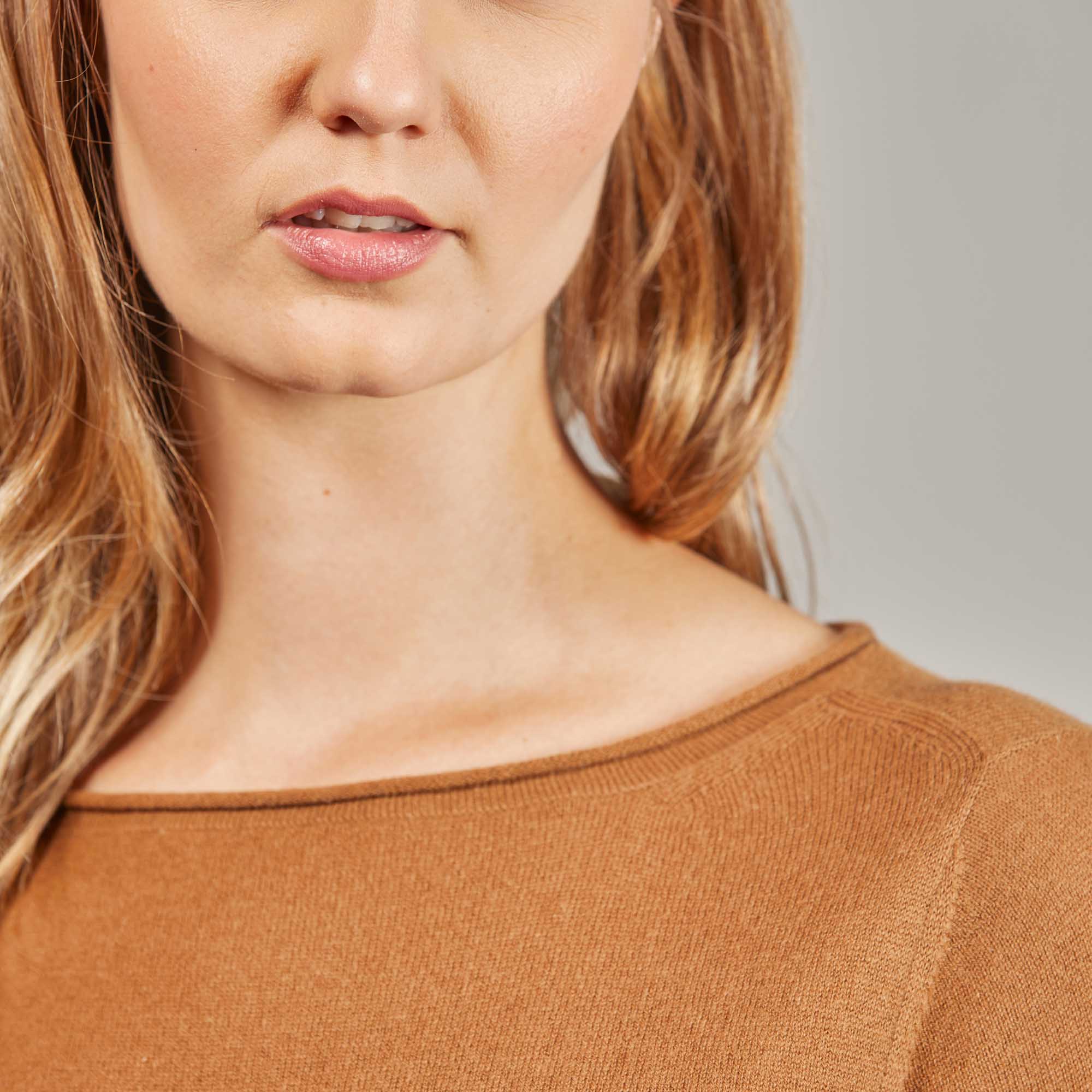 Women | Vicuna Boat Neck Sweater | Natural