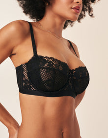 Adore Me Ira in color Jet Black and shape balconette