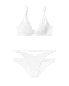 Adore Me Contour Quarter Cups in color Bright White and shape quarter cup
