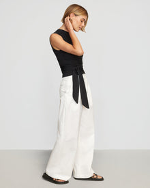 Joanna | Blake Pleated Wide Leg Pant in Size Small