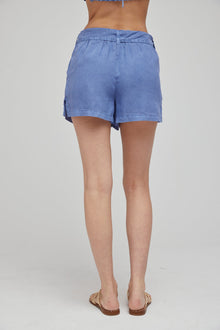 Clean Belted Short | Mykonos Blue