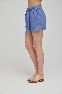 Clean Belted Short | Mykonos Blue