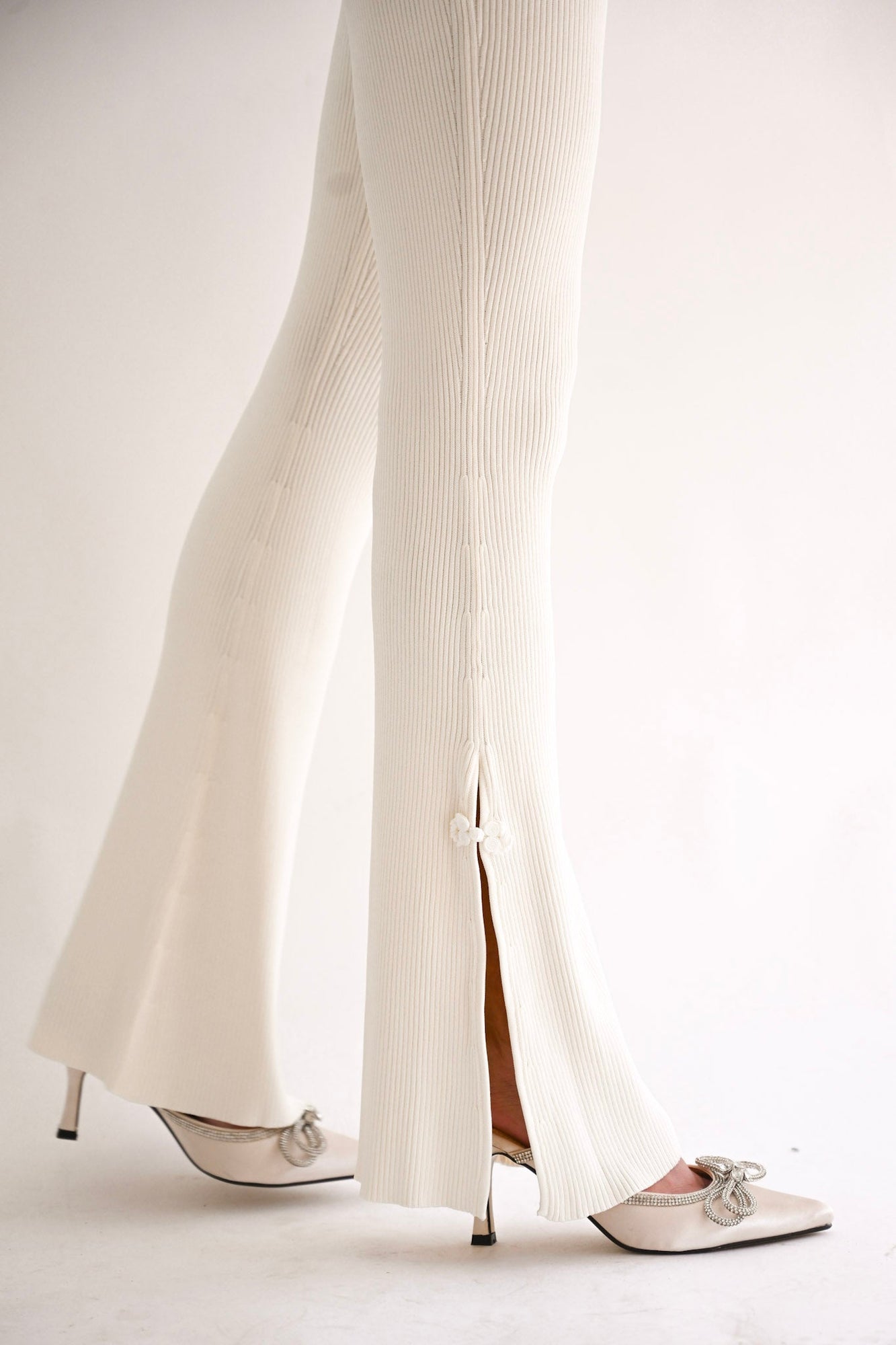 Harlow Bell Bottom Pants | Ivory