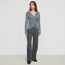 Renée | Eleni Contrast-Stitch Straight Leg Pant in Size Small