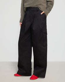 Renée | Elise Utility Cargo Pant in Size Extra Small