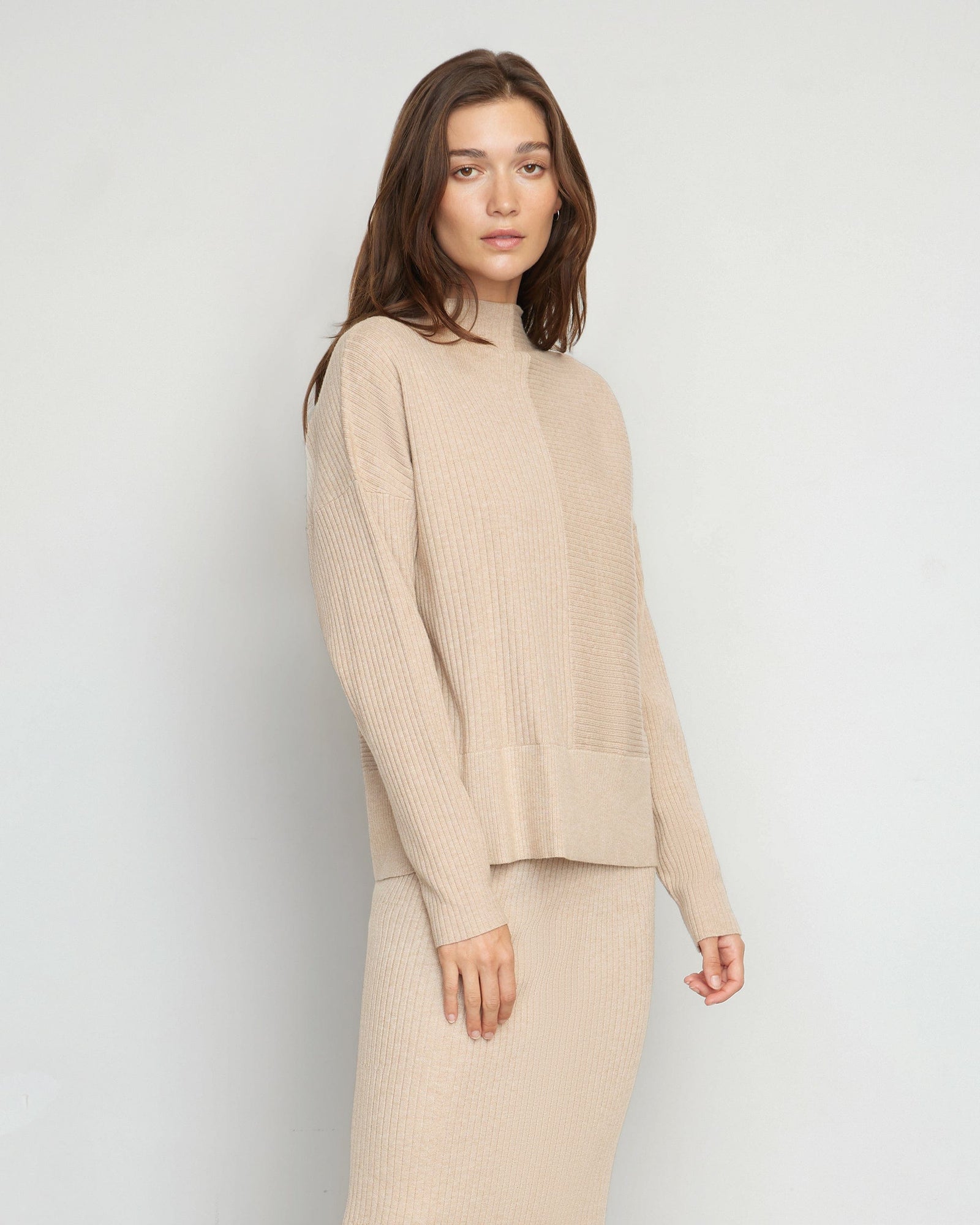 Renée | Juliana Directional Ribbed Sweater in Size Small