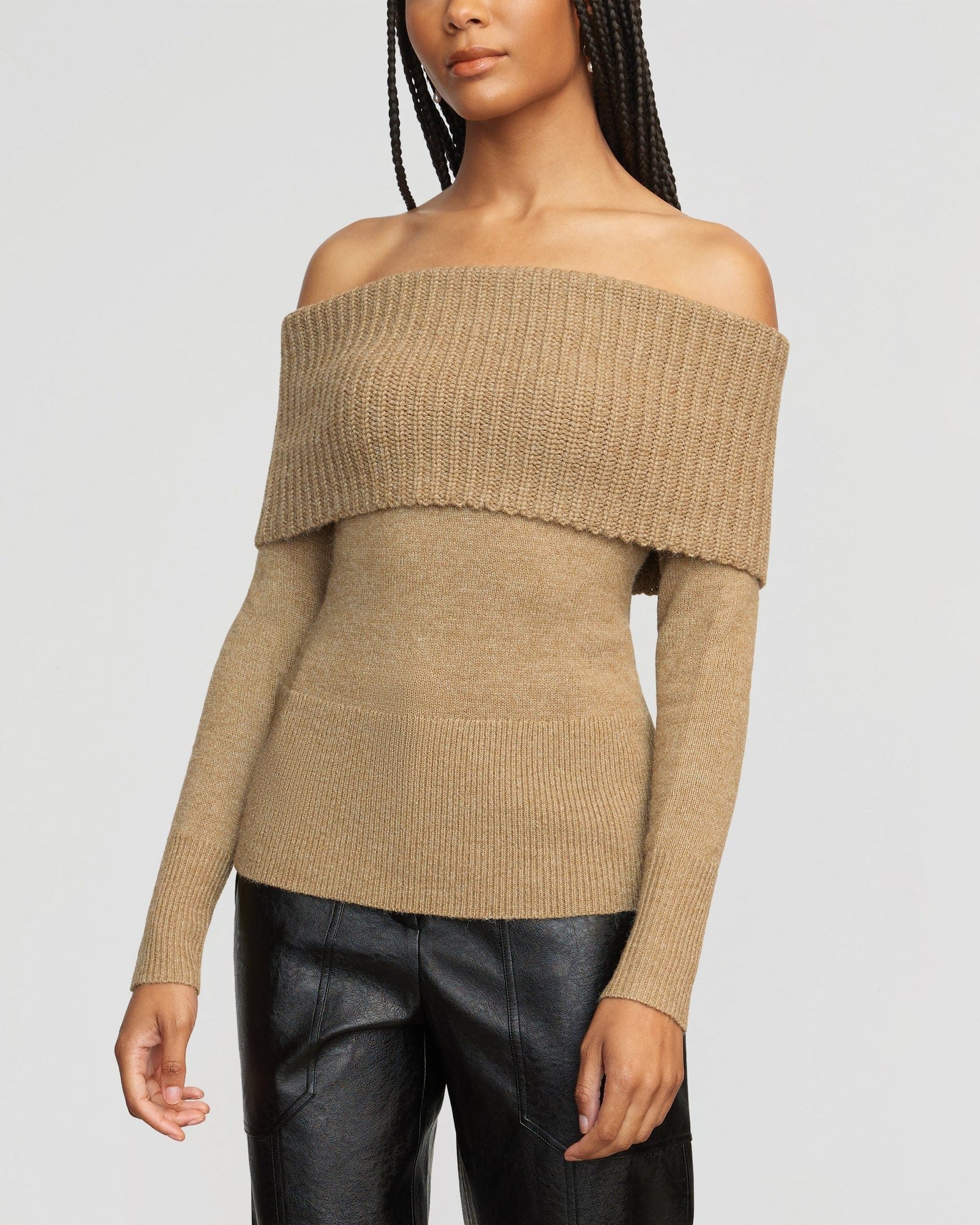 Dido | Kiana Ribbed Off-Shoulder Sweater in Size Small