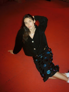 Issa V-Neck Cardi | Black