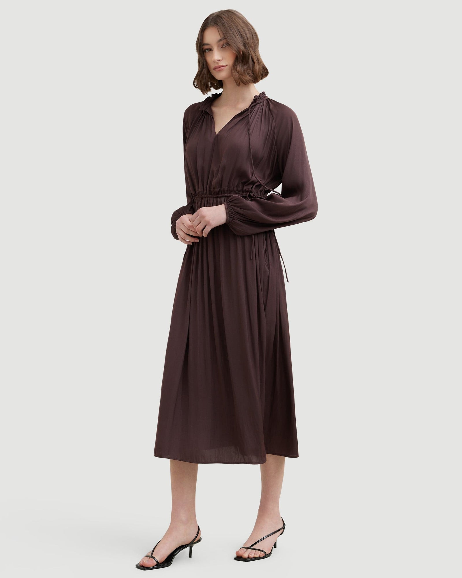 Laura | Magdalena Long Sleeve Plisse Dress in Size Small