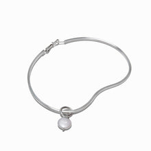 Mame Earrings | Silver | Freshwater Pearls