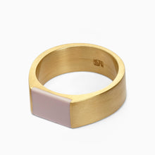Paradox Ring | Brass | Pink