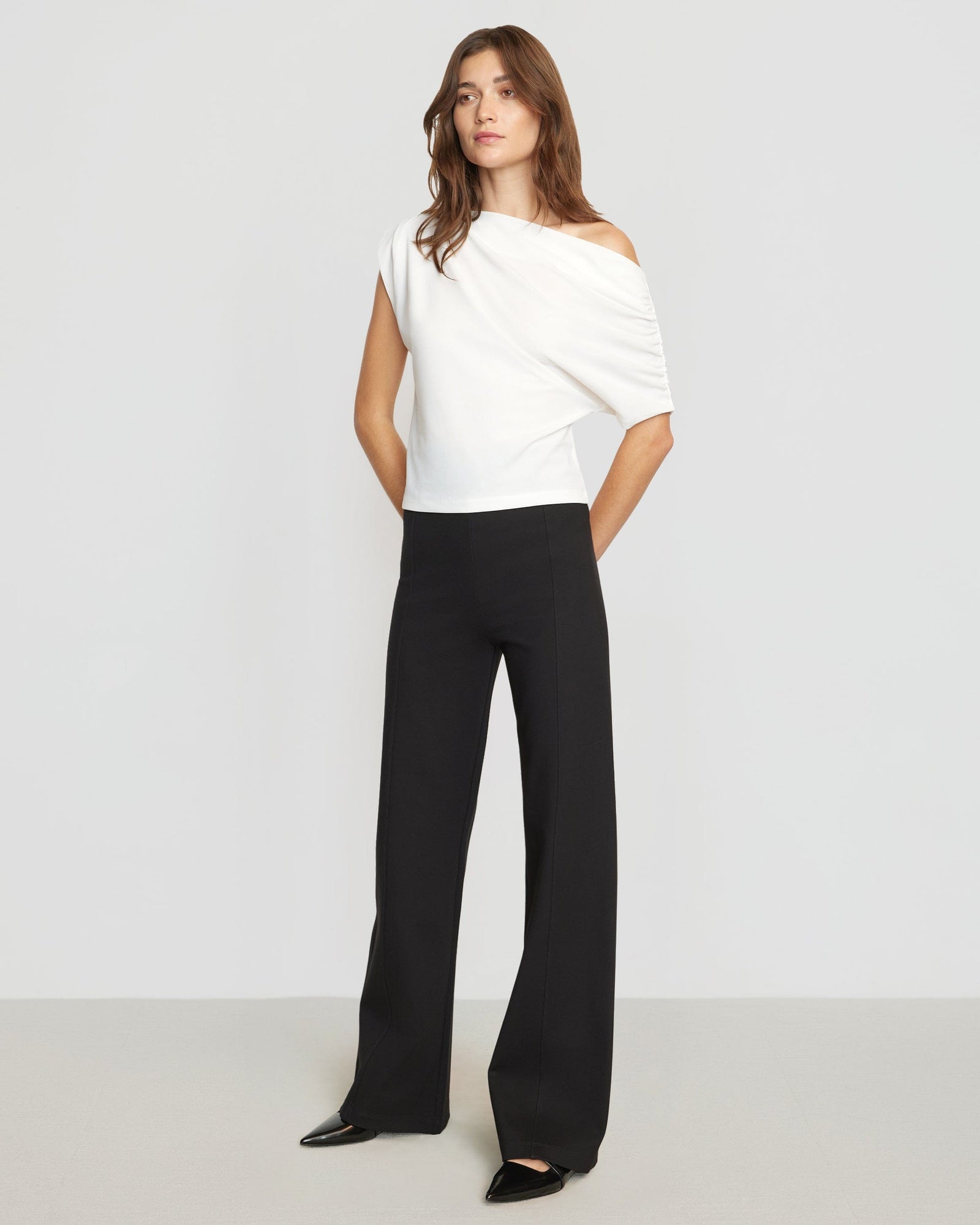 Renée | Quinn Off-Shoulder Top in Size Small