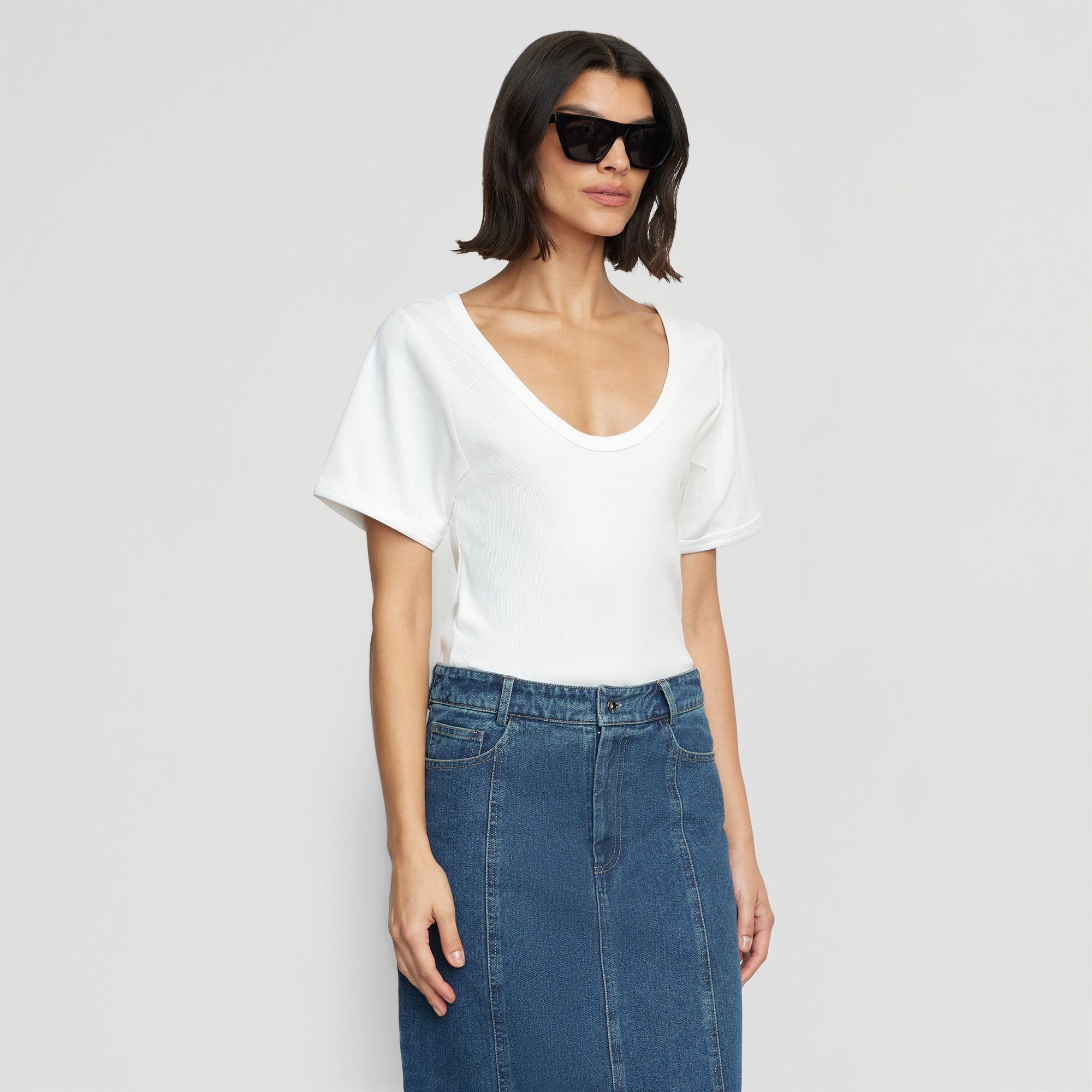 Bianca | Renee Sculpted Scoop-Neck Tee in Size X-Small