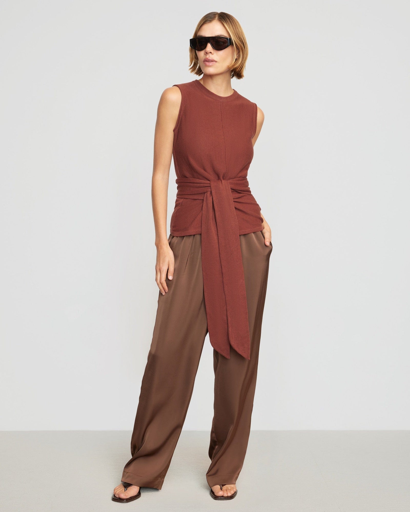 Joanna | Rois Tie-Front Linen-Cotton Top in Size Small