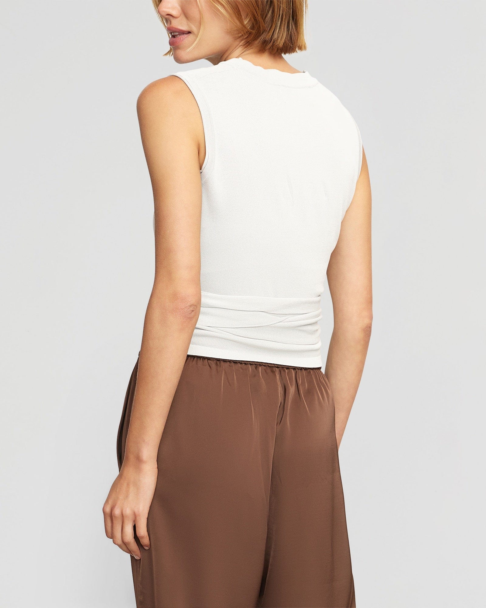 Joanna | Rumi Cropped Sleeveless Wrap Top in Size Small