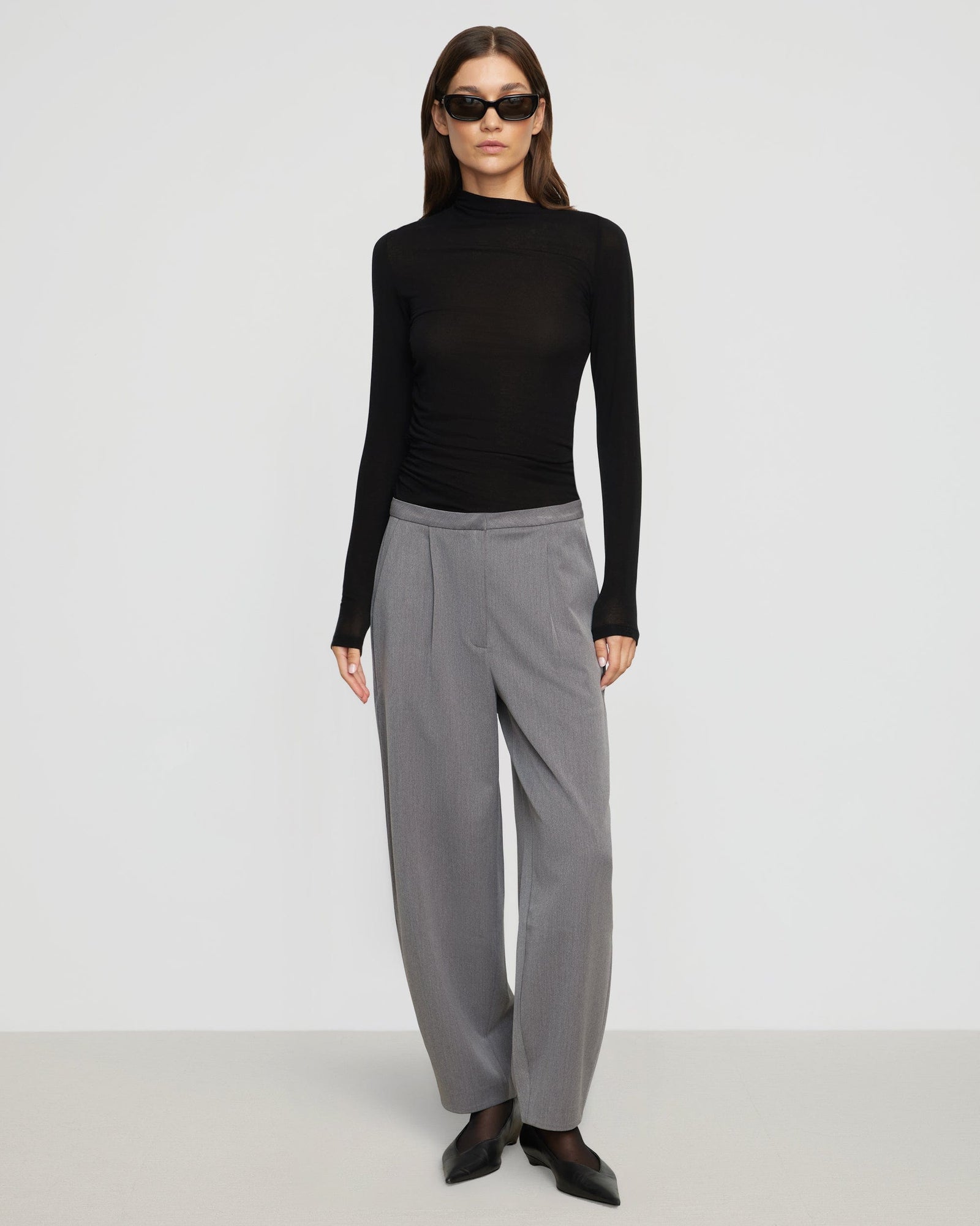 Renée | Tula Barrel Tapered-Leg Pant in Size Extra Small