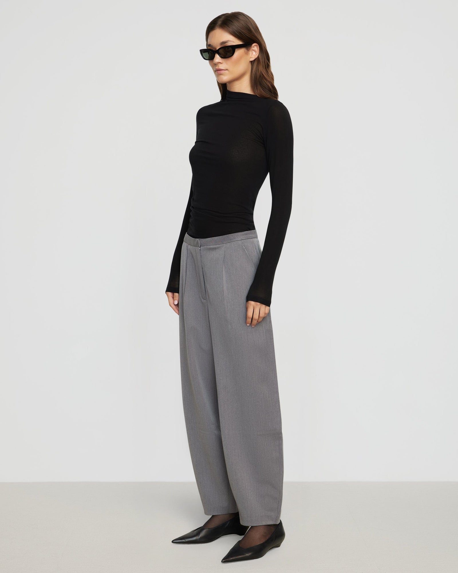 Renée | Tula Barrel Tapered-Leg Pant in Size Extra Small