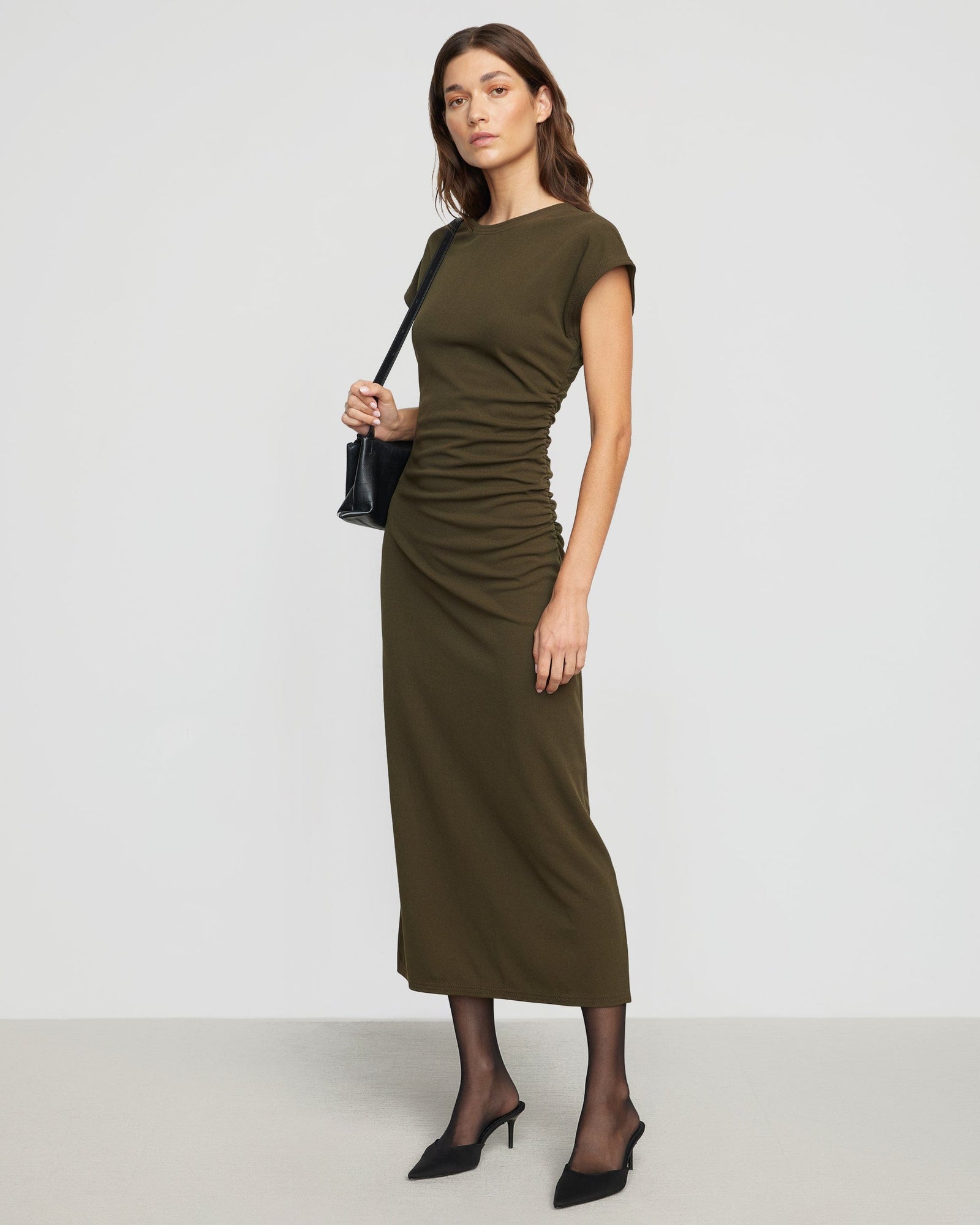 Renée | Vela Contrast-Stitch Ruched-Waist Dress in Size Extra Small